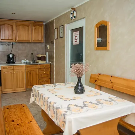 Summer House Christie * Krapec