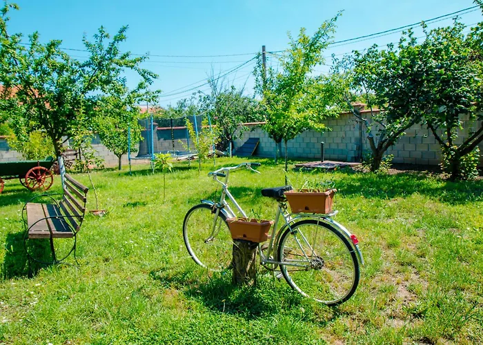 Summer House Christie * Krapets (Dobrich)