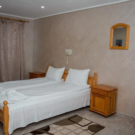 Summer House Christie בית הארחה קראפץ